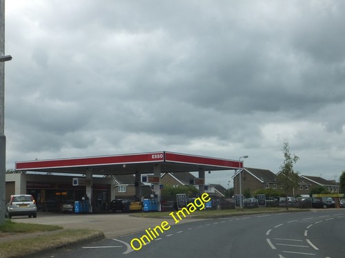 Photo 6x4 esso - photo, filling